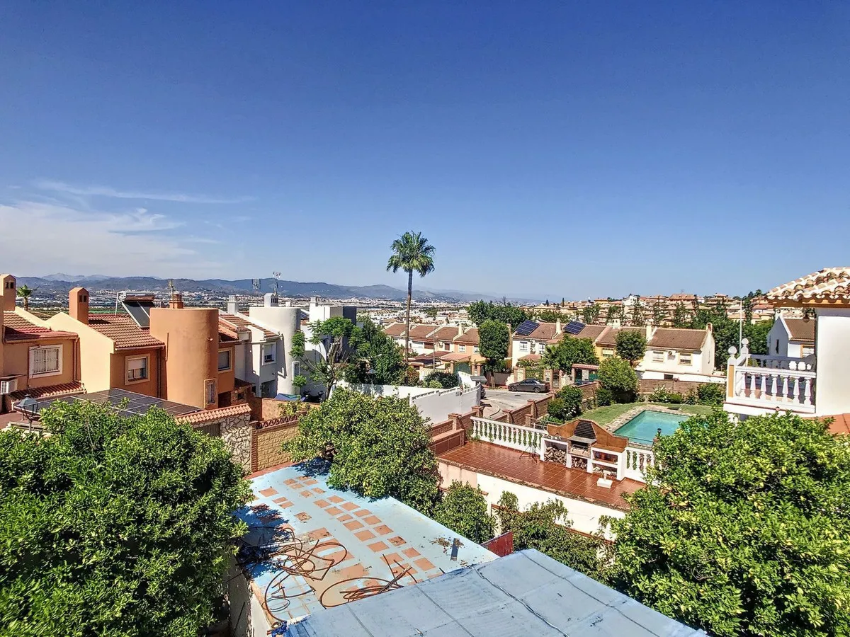 045ca822-1289-4294-b4a5-7d40d51a83bf