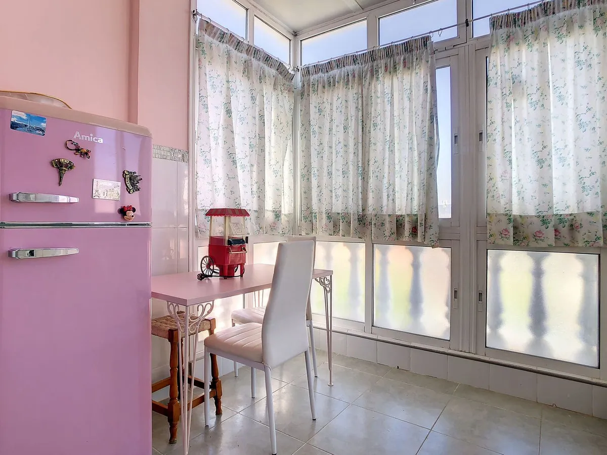 6208d1a0-01cd-412a-89ce-d54de78cb59c