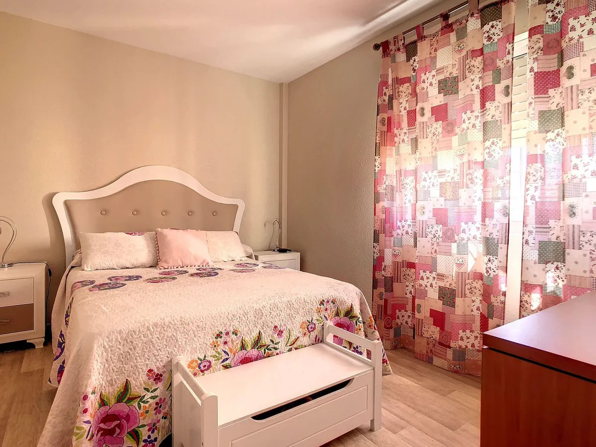 7963bb8b-8a2a-4396-9363-bccad6b7db00