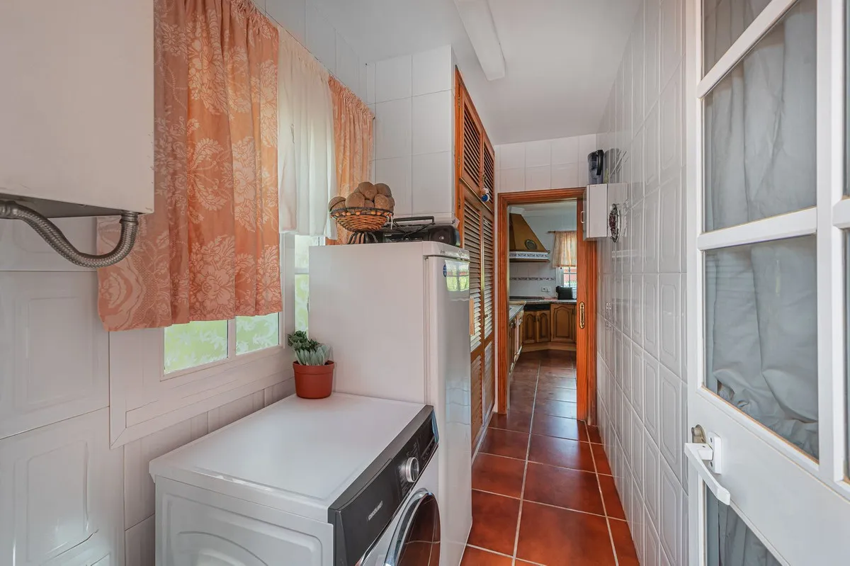 2a65188b-4f63-4a6b-89a0-61b28b956726