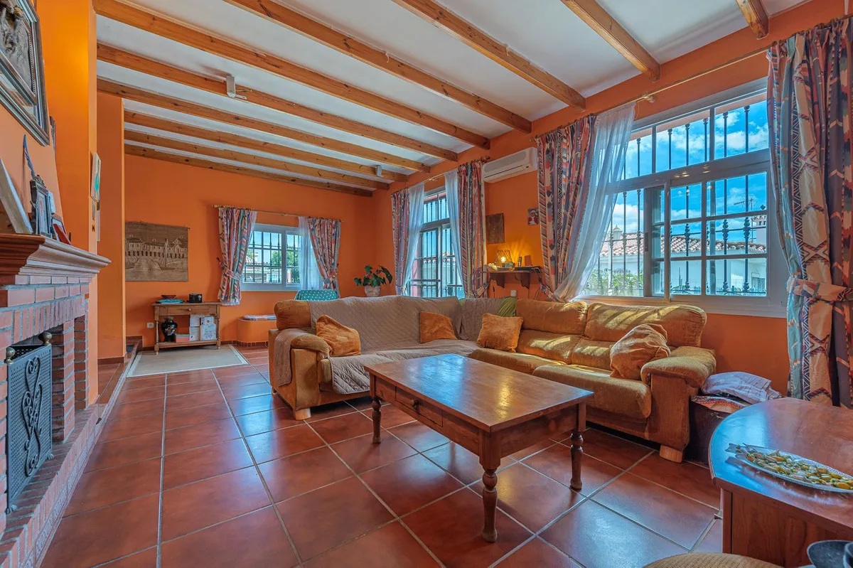 fd882d4c-44d9-49aa-9bbe-764d44031074