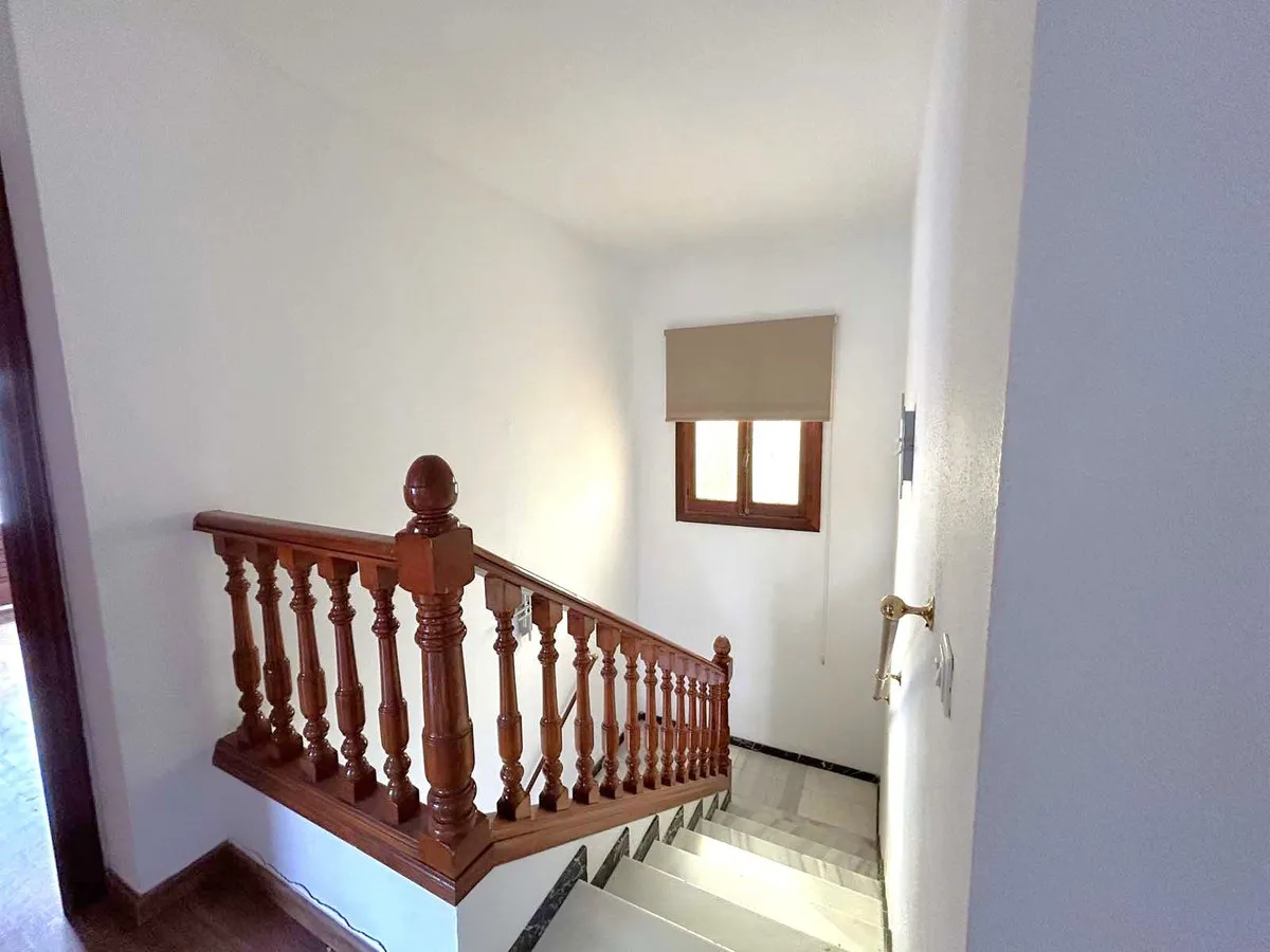 39066230-94e1-4738-bc31-cb2423273a0b