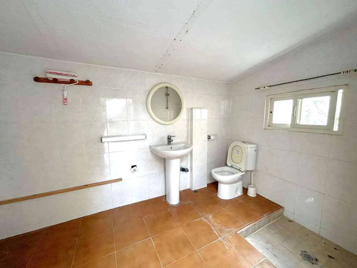 8e02d979-07f4-41d6-9072-485f66be373c