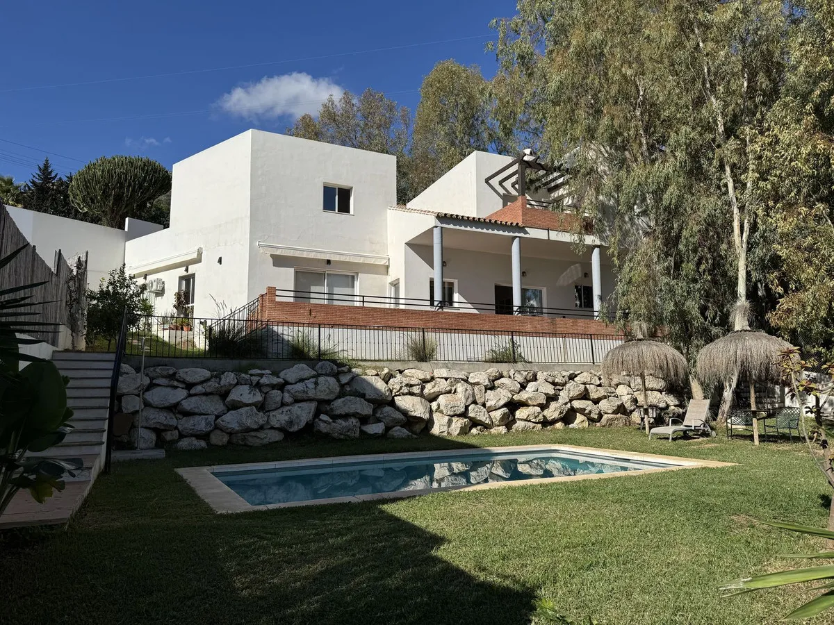 59ce56fc-6aeb-49d6-b1e6-cded2fce0c2a