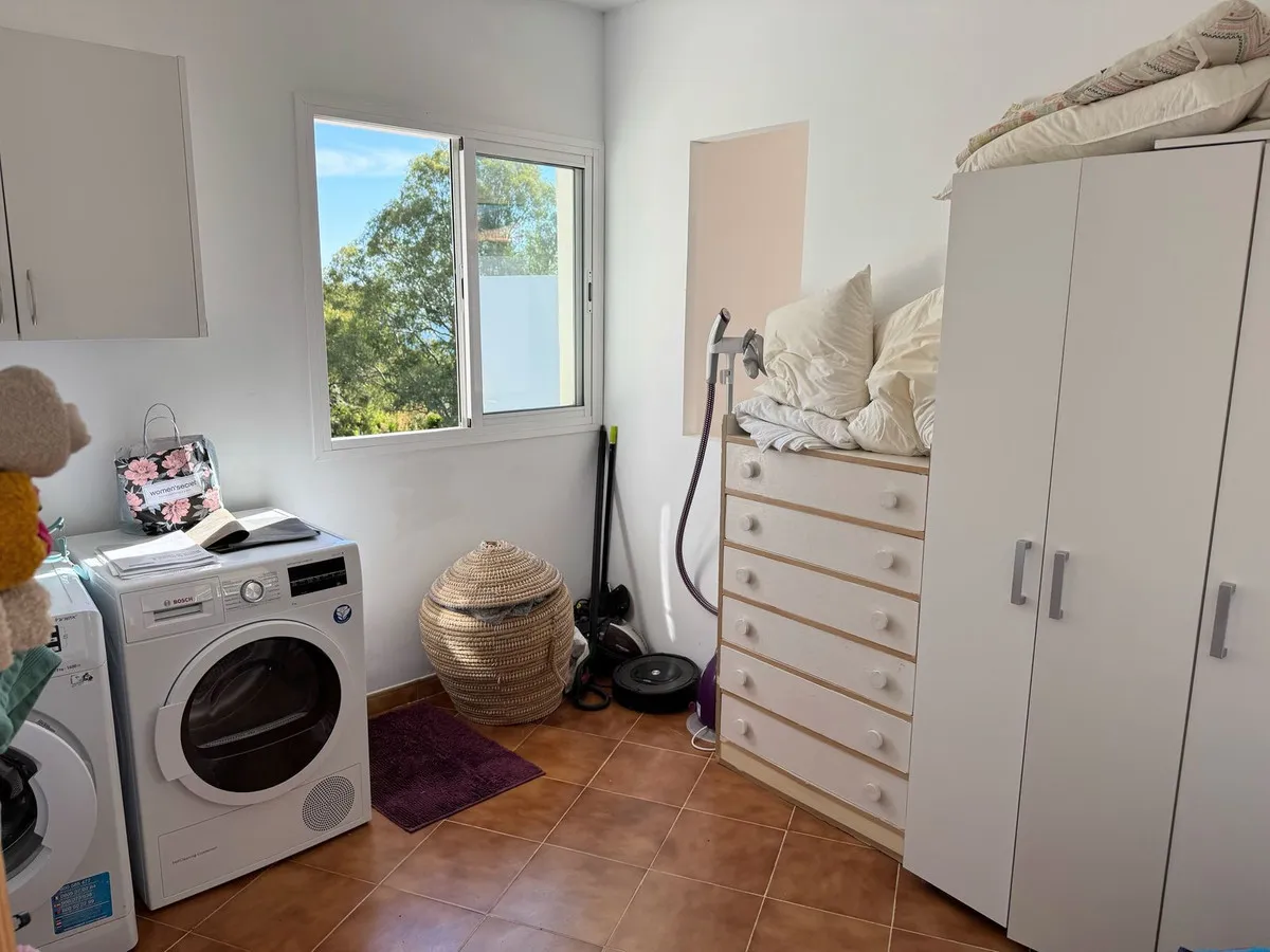 69f51031-a8f2-4221-9dd5-790687dc306d