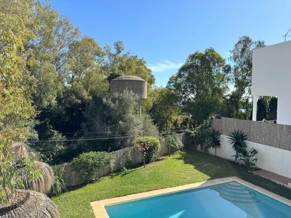 d54202ed-33b7-402c-b570-a9404feee3e1