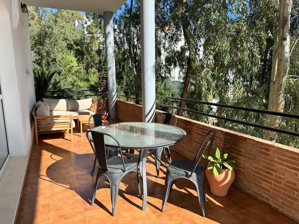 e0741726-02cb-450a-bde6-6d6aaad10f0f