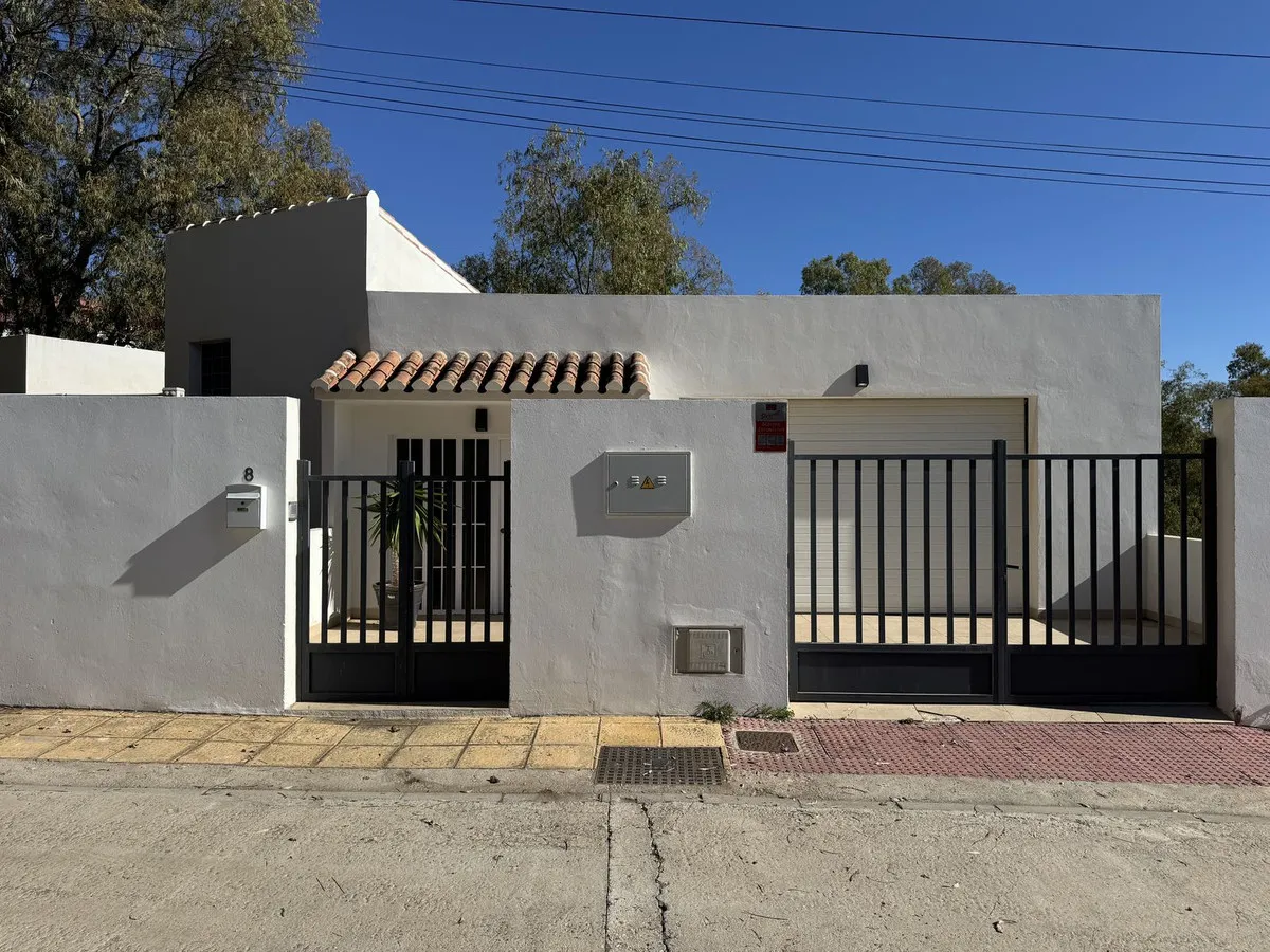 f5f84809-b53d-4d0c-ac93-bd5d0098f0b5