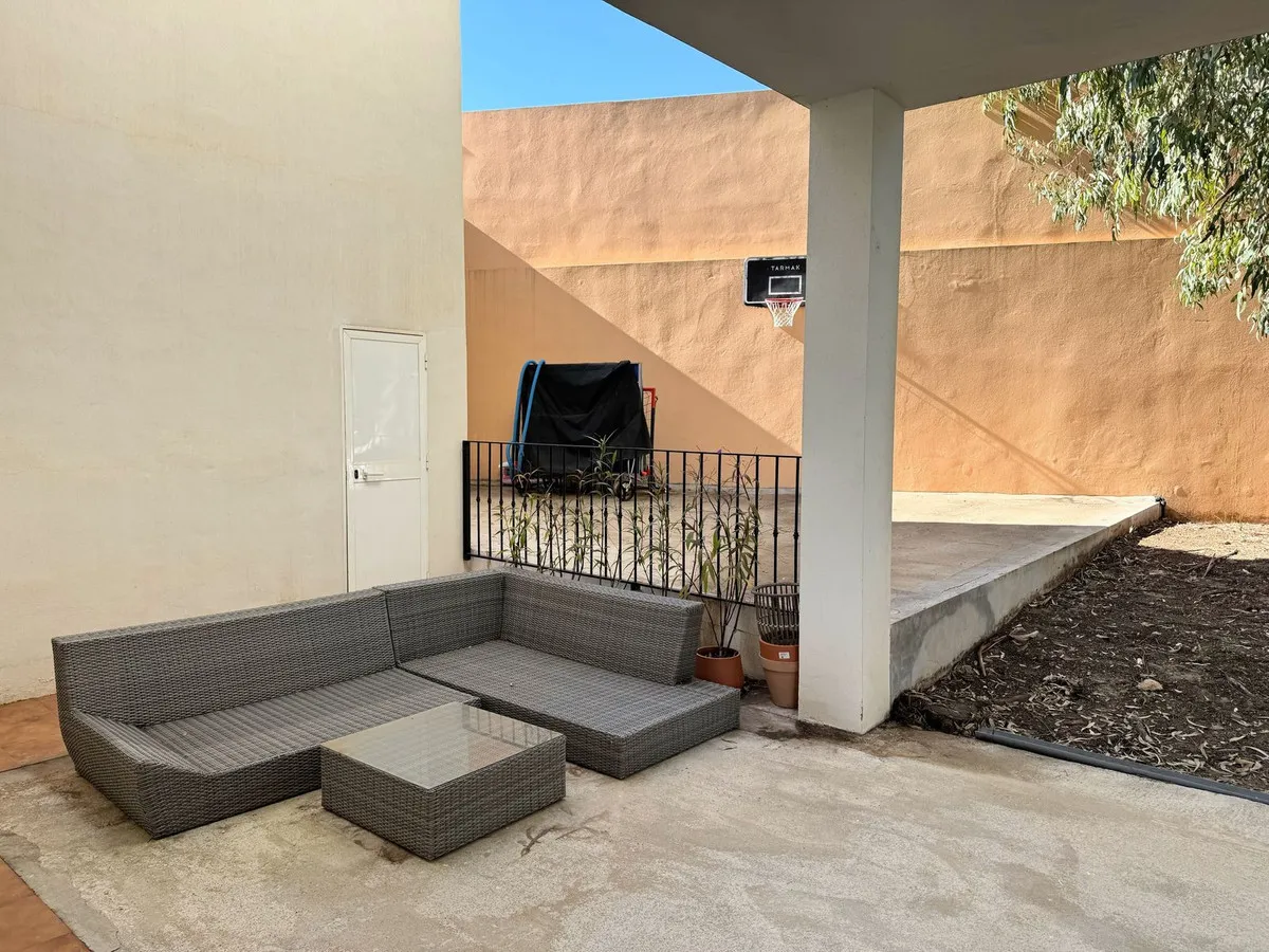 fa9ffa4c-4368-45aa-8f9e-59a9dfa05eb7