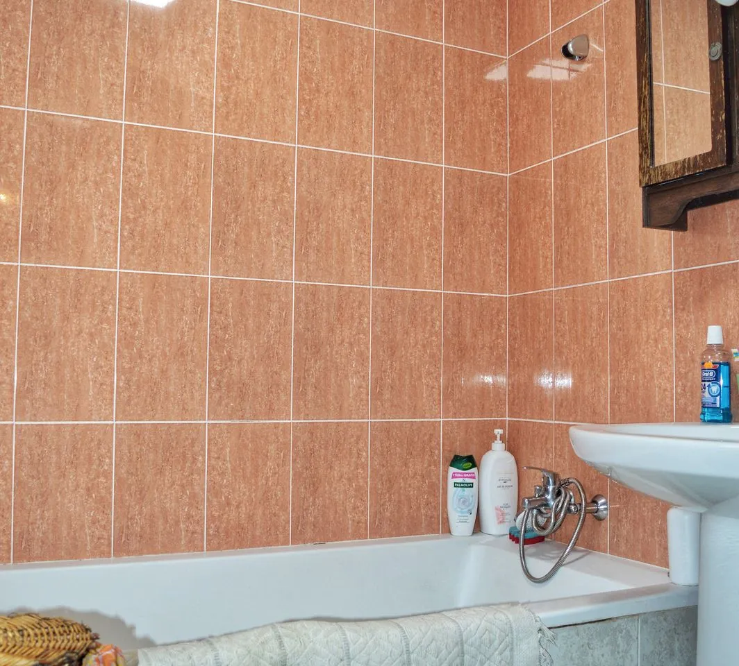 574c9e20-5694-4a9e-b8cd-7179a48571d7