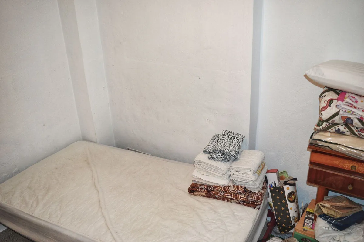 63b0e615-a12f-42c8-a4ab-fd823288a21b