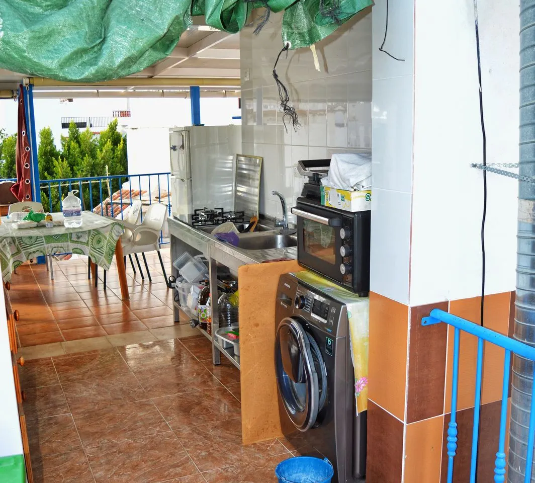 ad7c4191-bde3-4a92-b40f-a98b24678e83