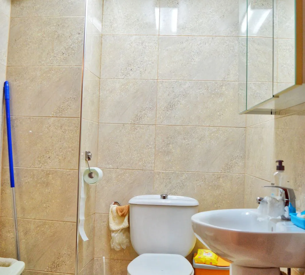 b334f3d7-950e-4c4d-87cc-fe3f1e4a9879