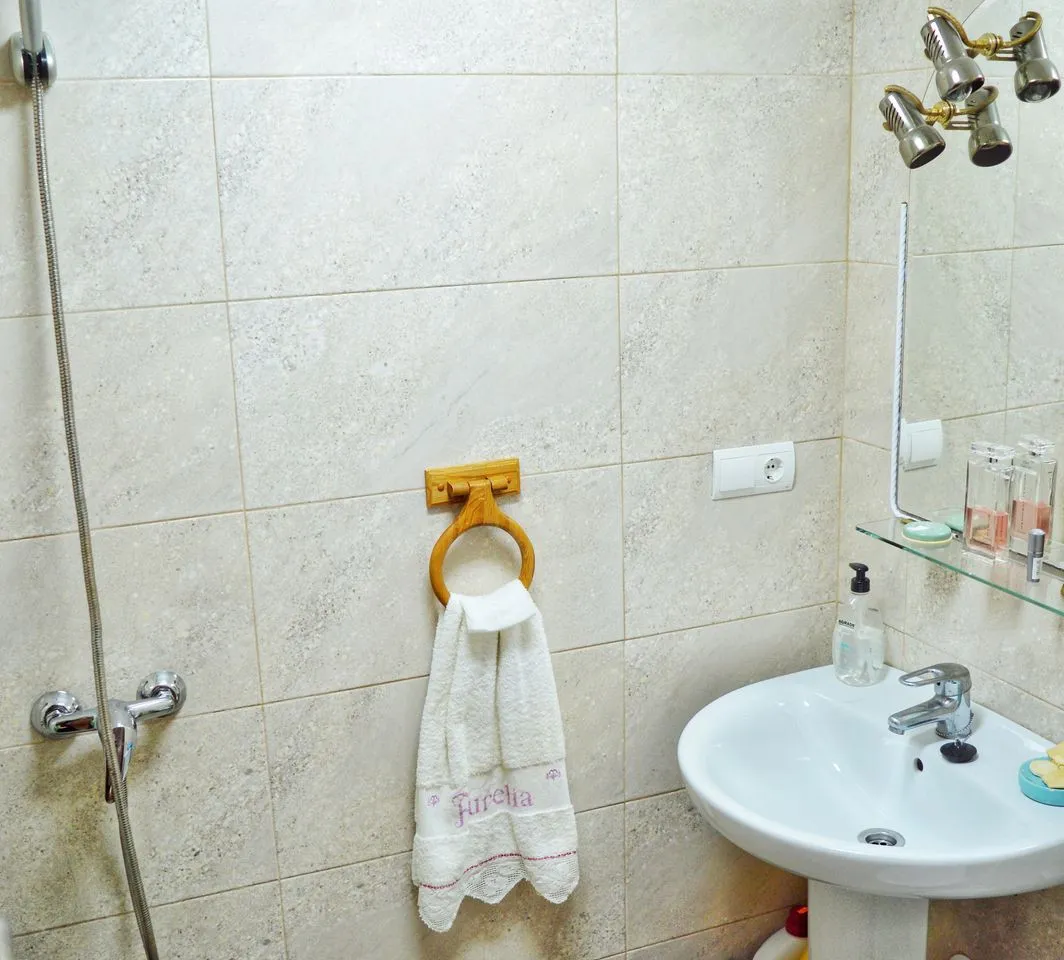 c78c8bf8-0c63-4999-81fd-d105b45c8d04