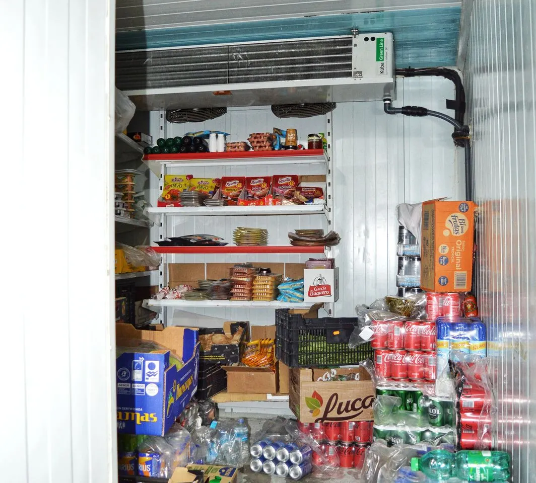 ed45fb4c-261b-49ab-8d3d-145dadba7189