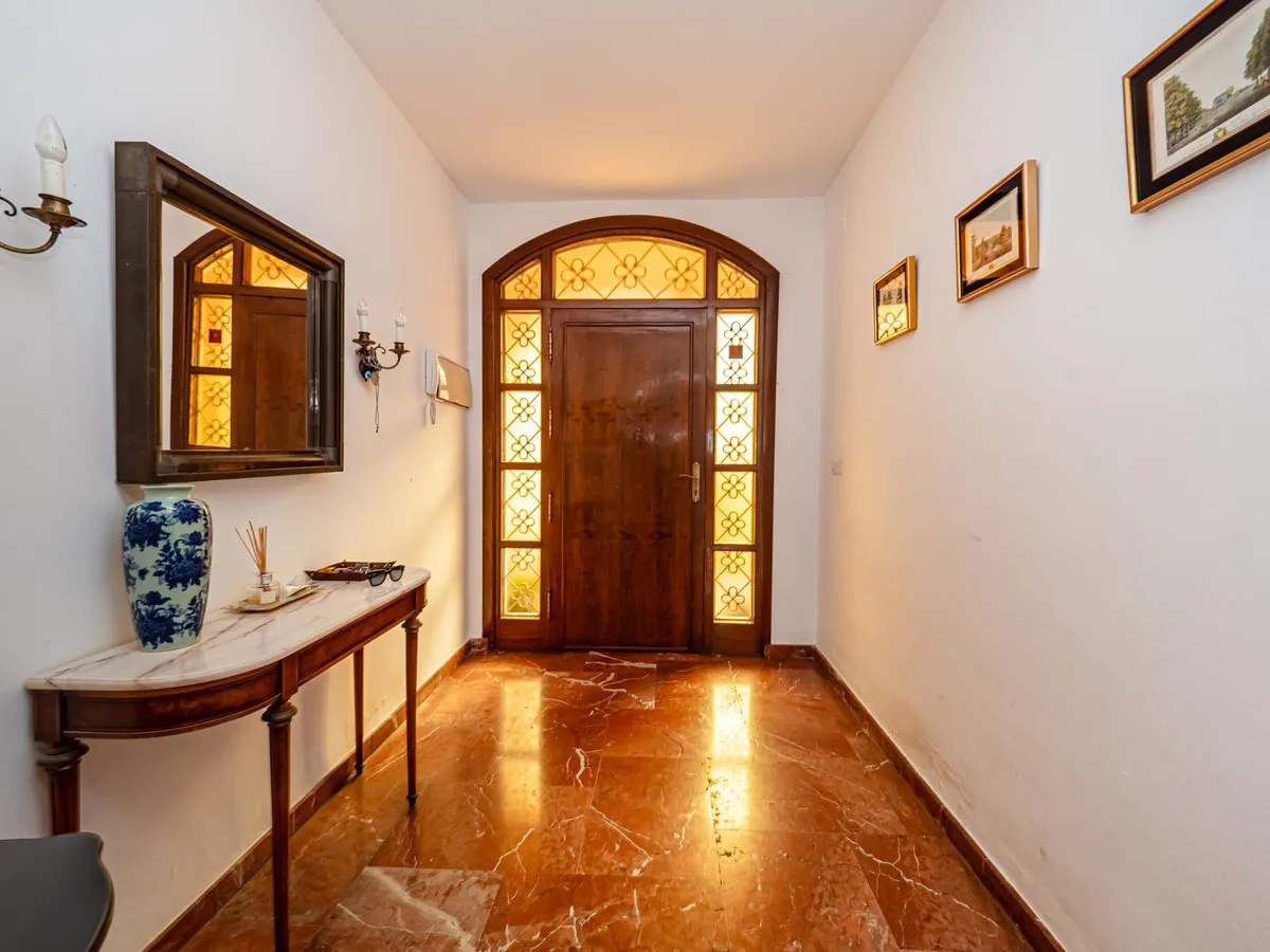 813e945d-f39d-4c39-9c14-80452211311d