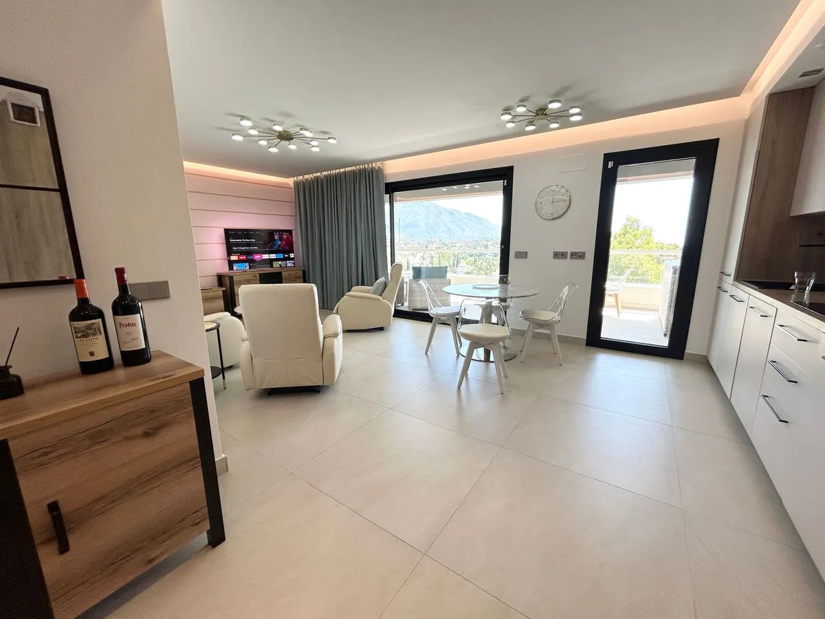 28299cfc-b5fe-408f-b2b4-039465243de0