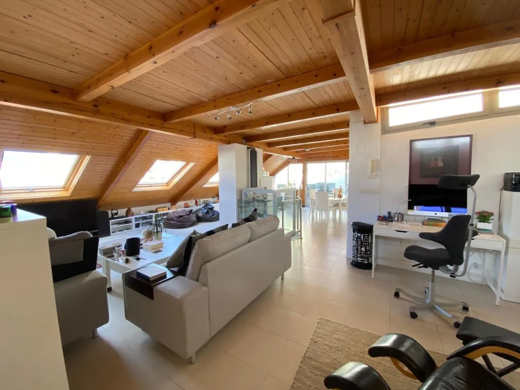 22511bed-b163-4b83-86df-3ec72aaec3c1