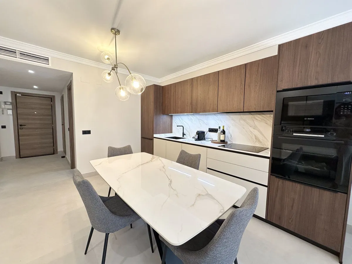 38766a59-8e56-493e-8688-2897fd7fe854