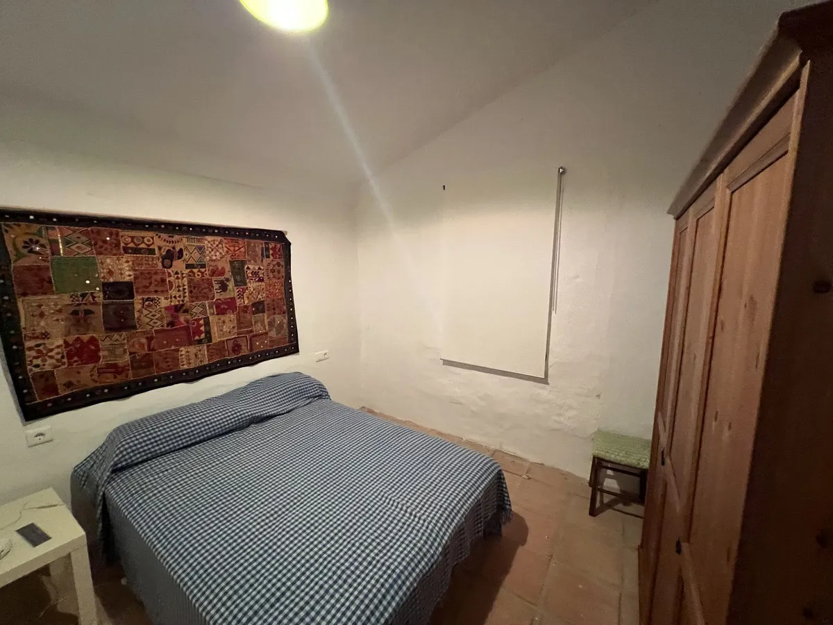 adb28384-75cb-4074-982e-bfcd112f58af