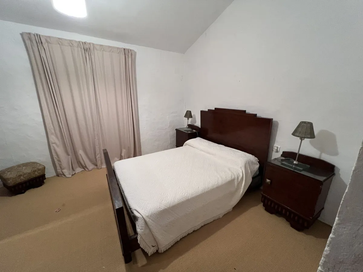 b93d6230-37af-49a8-b9b7-370098475dd8