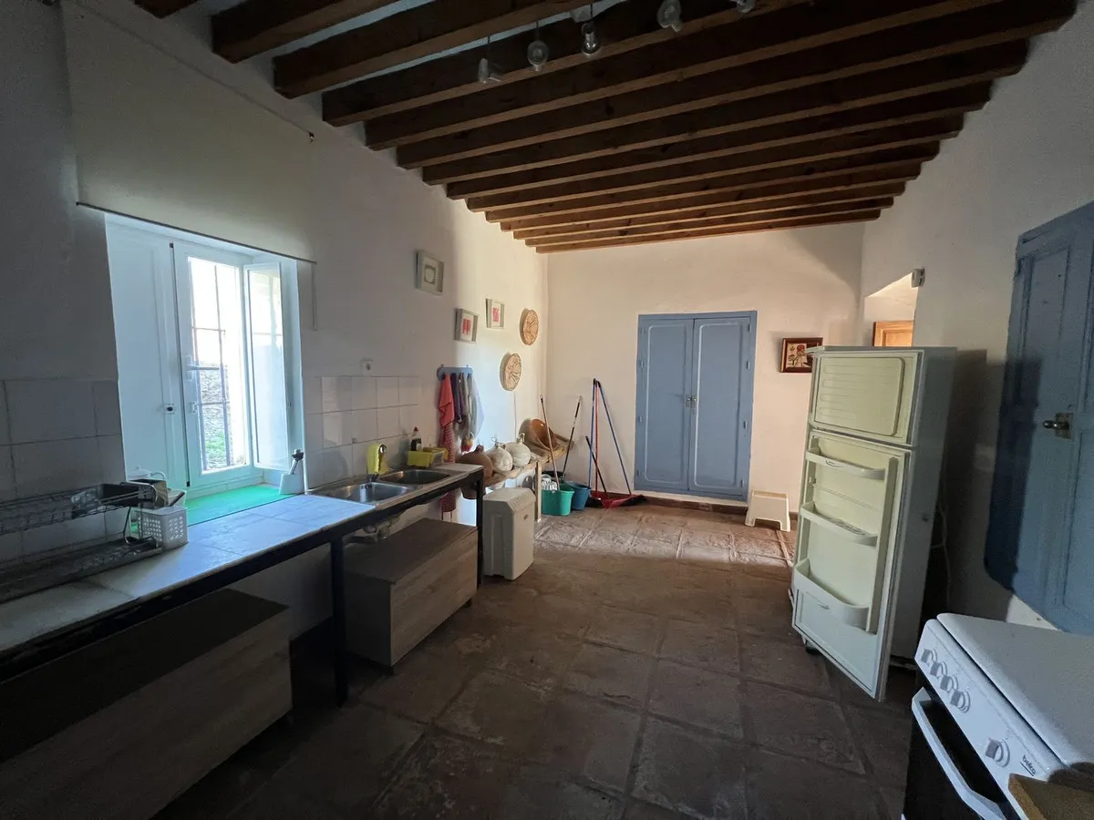 c097d55e-8afb-42df-8092-92772040f5cd