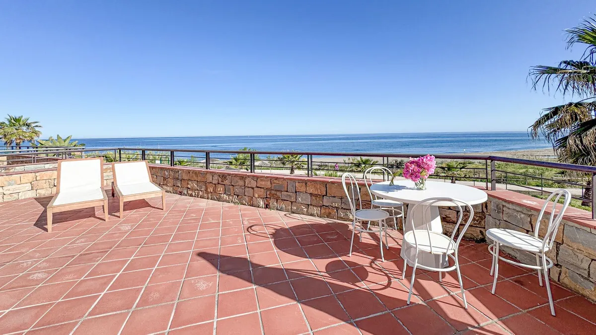 7e68cc77-7cf0-4482-8fce-350799df7d35