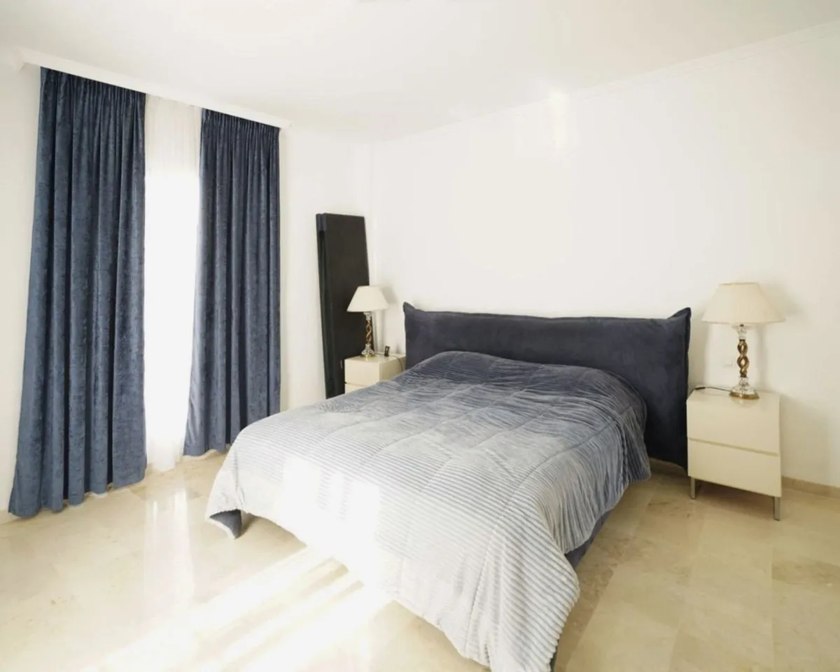 03fbce26-3666-4fb0-91b0-10386ee4aad3