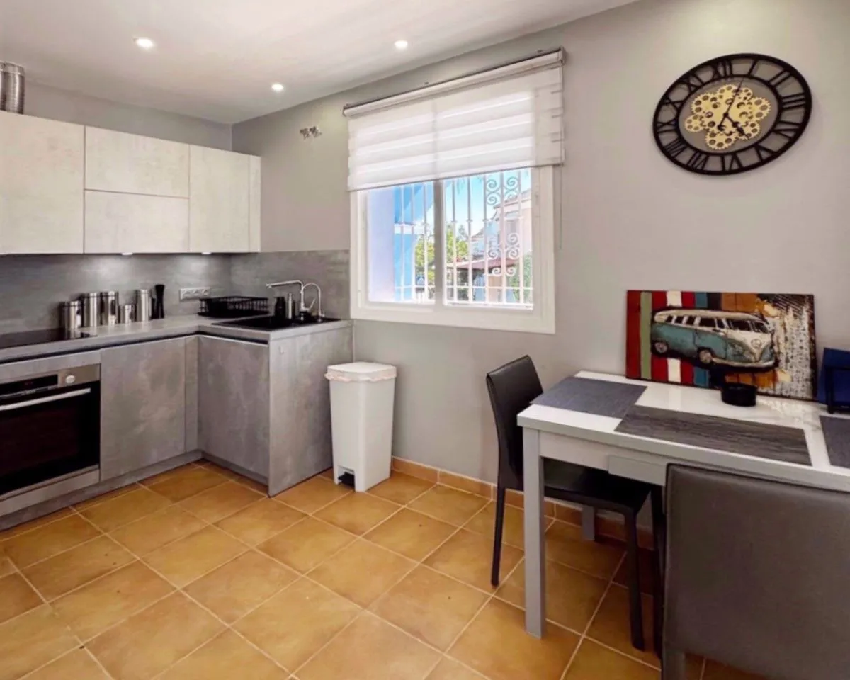 05de31cb-df78-4414-9624-44fc61936d49