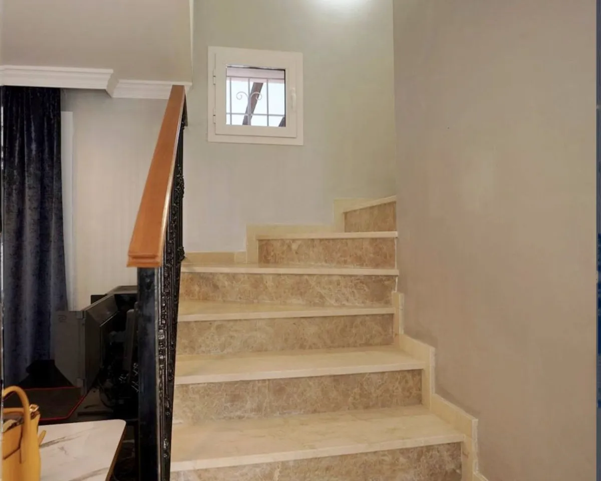 73713503-9d0f-40aa-bf04-4b92dba8cf47