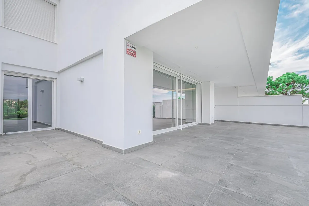 3001c303-4bf3-4aec-b3b1-f3220b5afbff