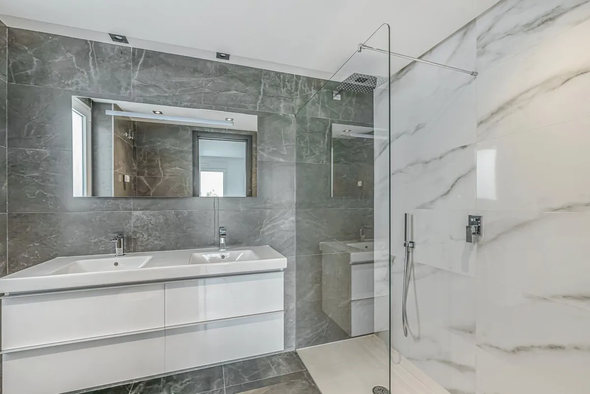 3ba73e7a-7914-4a35-ba88-feca1fb1cd50