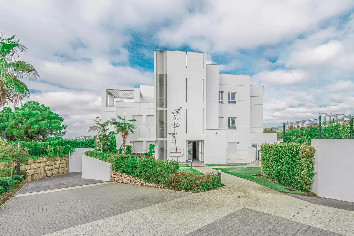 e68a1745-e711-451d-8ea8-899872e01312