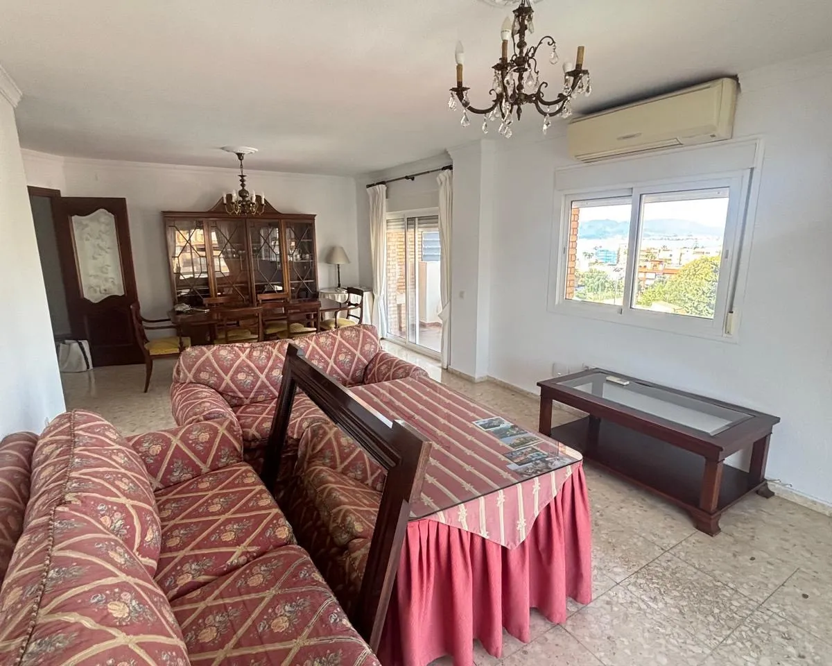 03a6d43e-c2d5-4ea0-9912-935714f2c19e