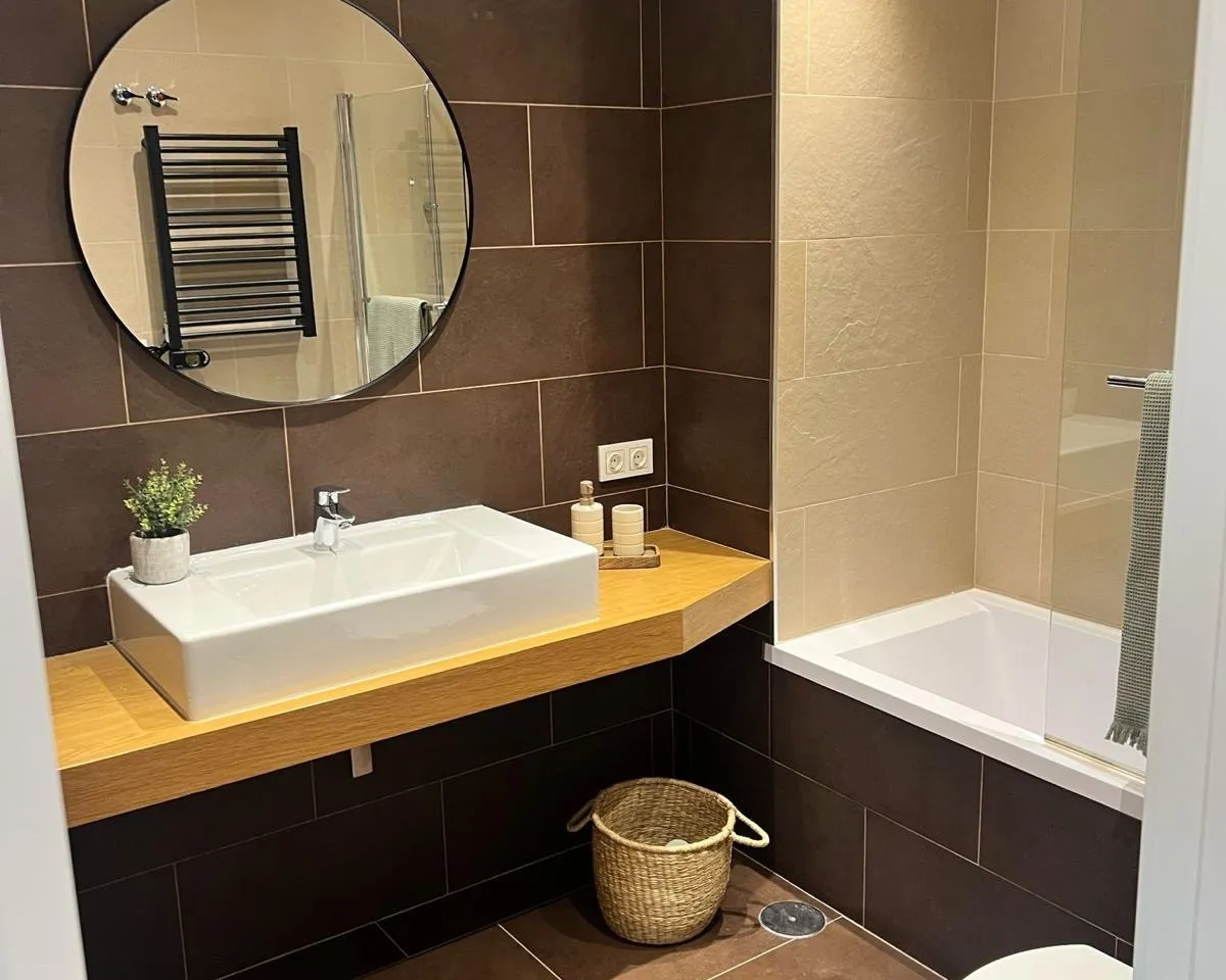 fa8e0782-a112-4f95-b3ed-559f7c1d7839