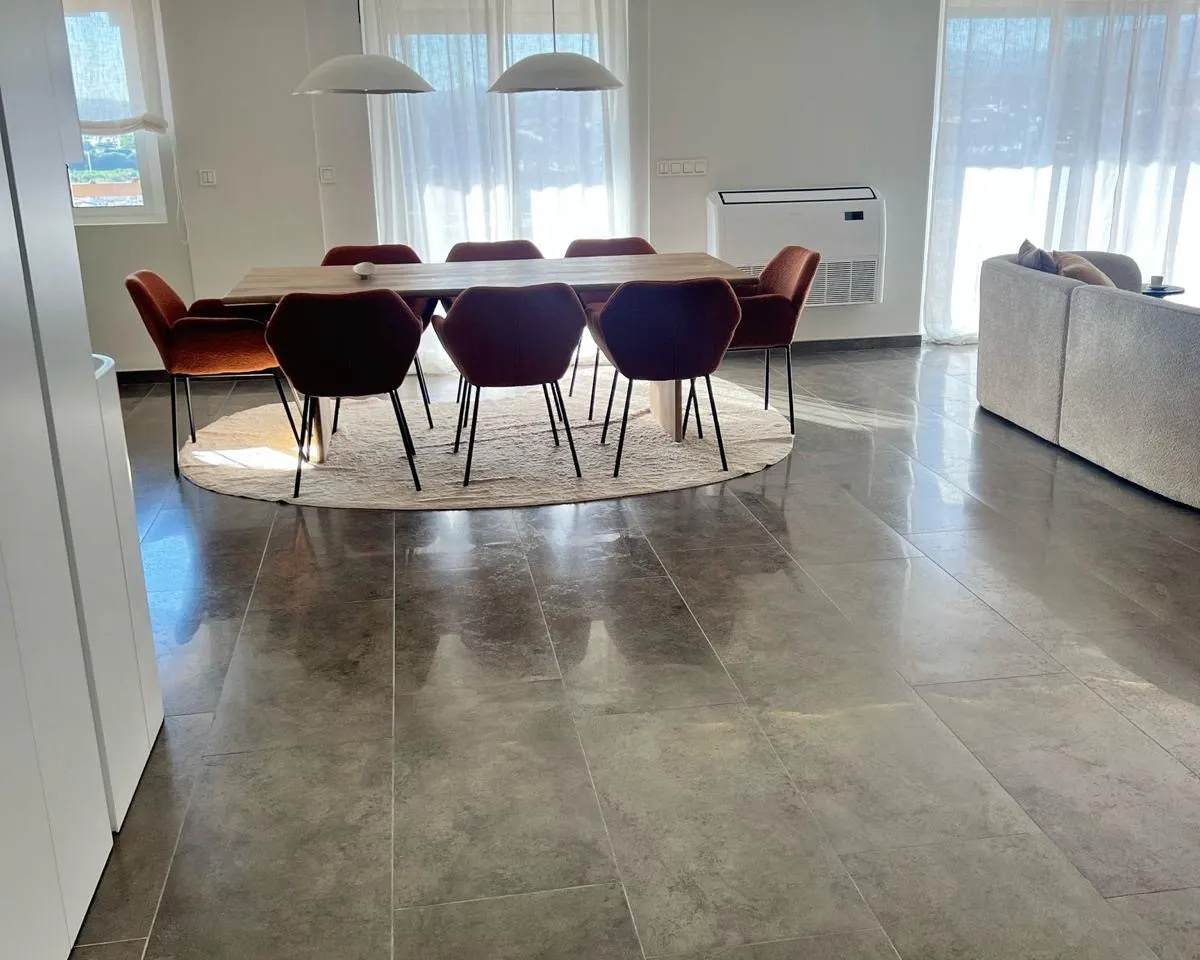 fd294b4a-d3f8-40a3-9f38-863a944e137e