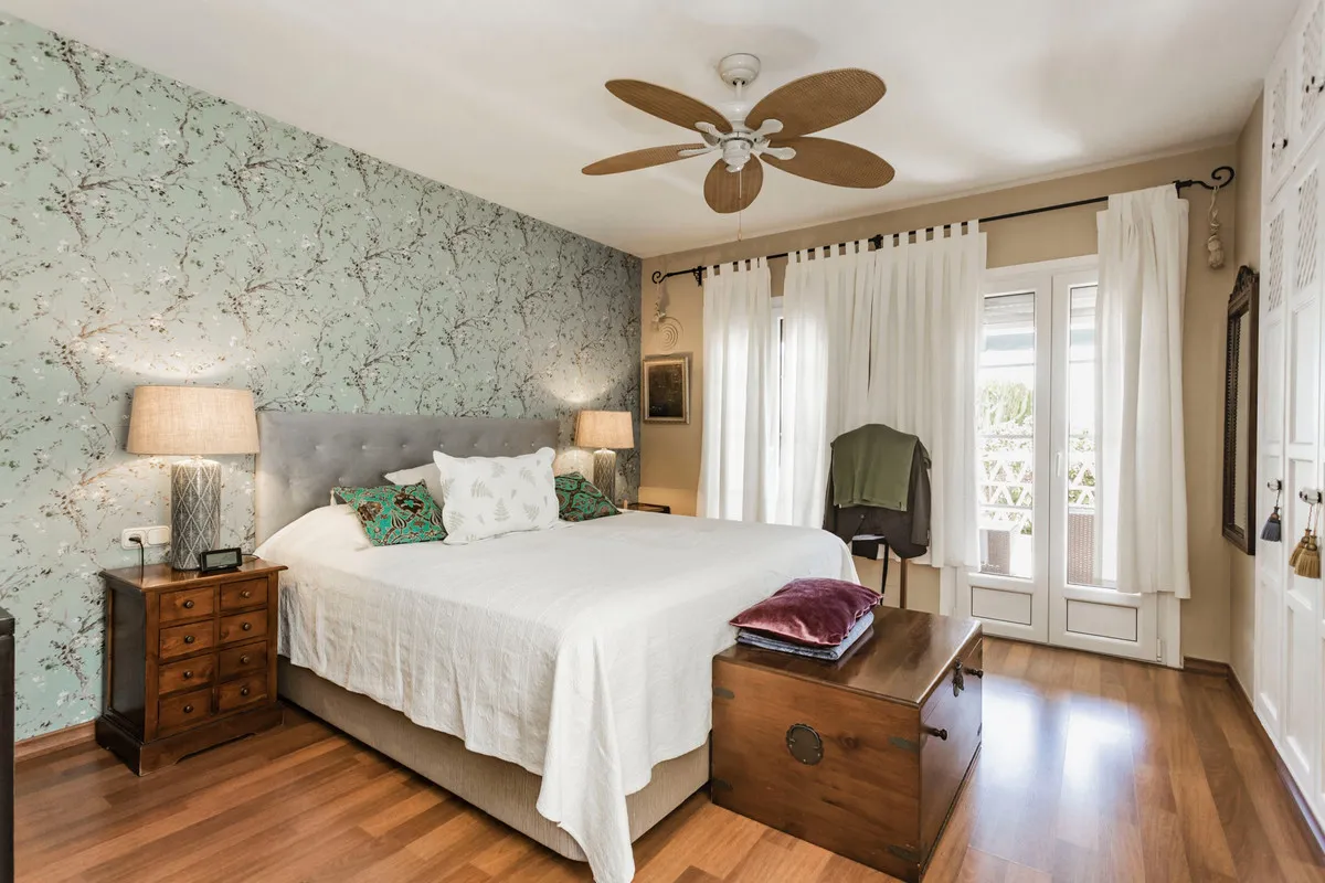 23554dcb-5f9e-4522-be4f-79f4c6c5e44d