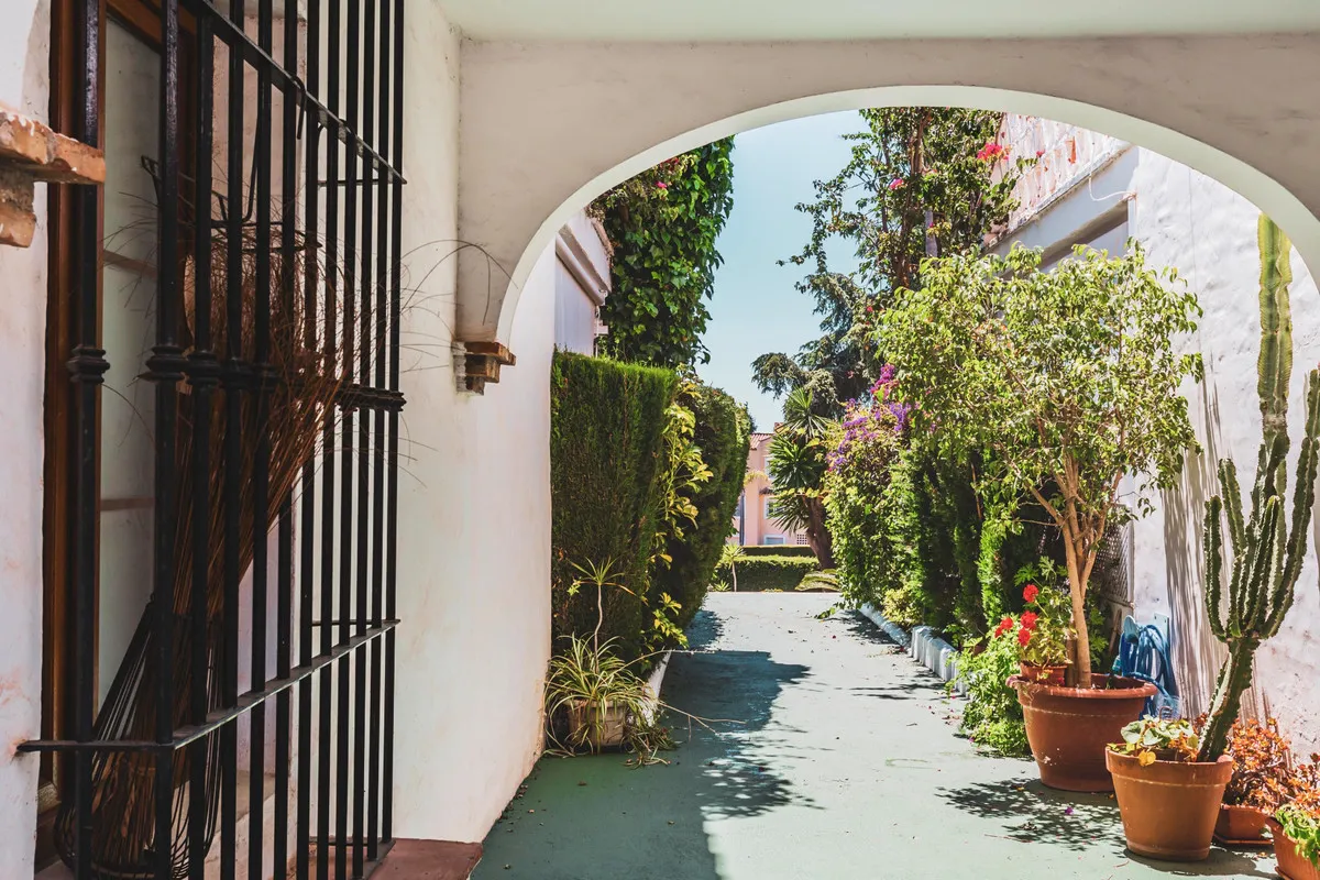 90d64a47-bc8c-4131-a3f1-2973899dc6e3