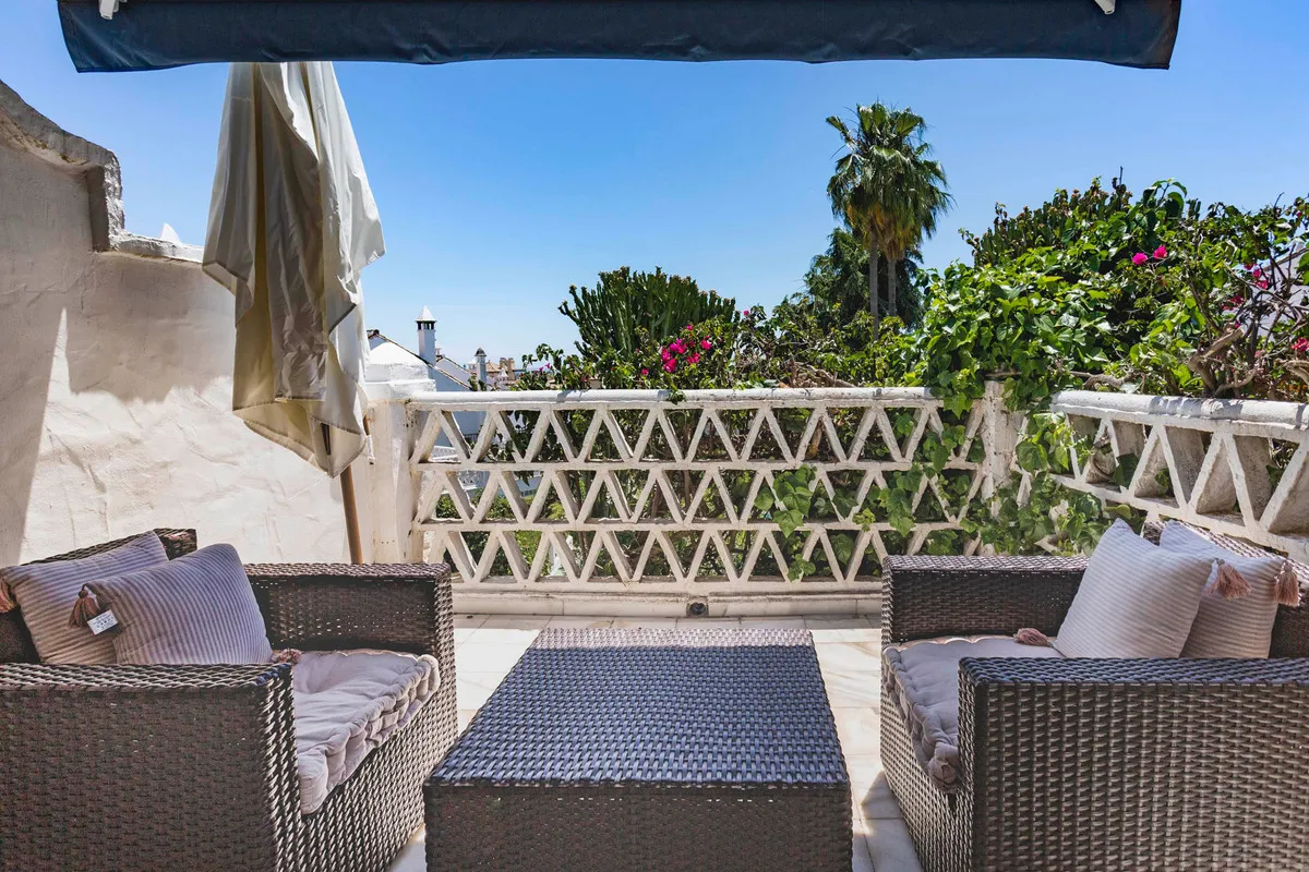 b18c9c96-b2fc-4846-8ec8-f7562c8ed1de