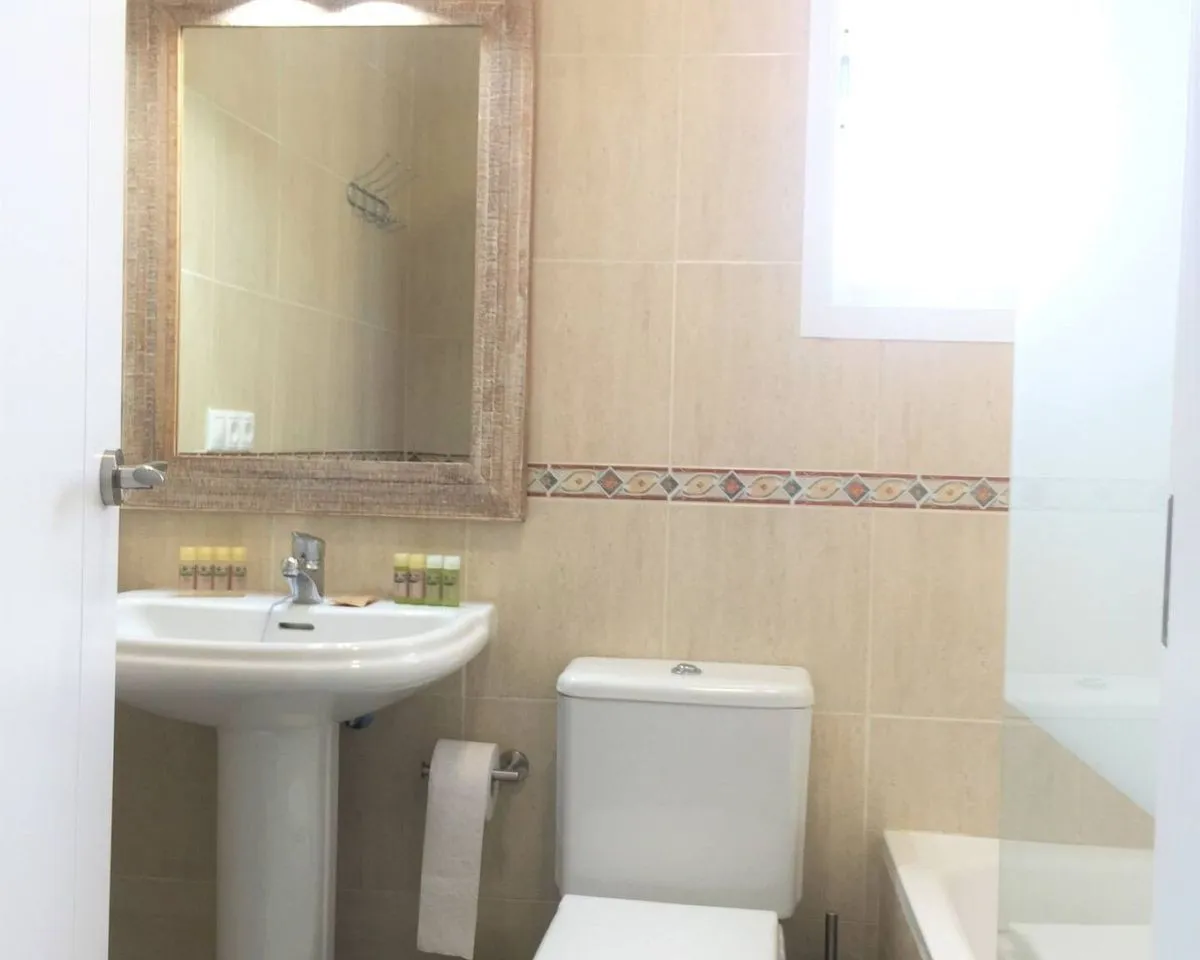 4f57536e-b912-43bd-805a-83f5aad0faac