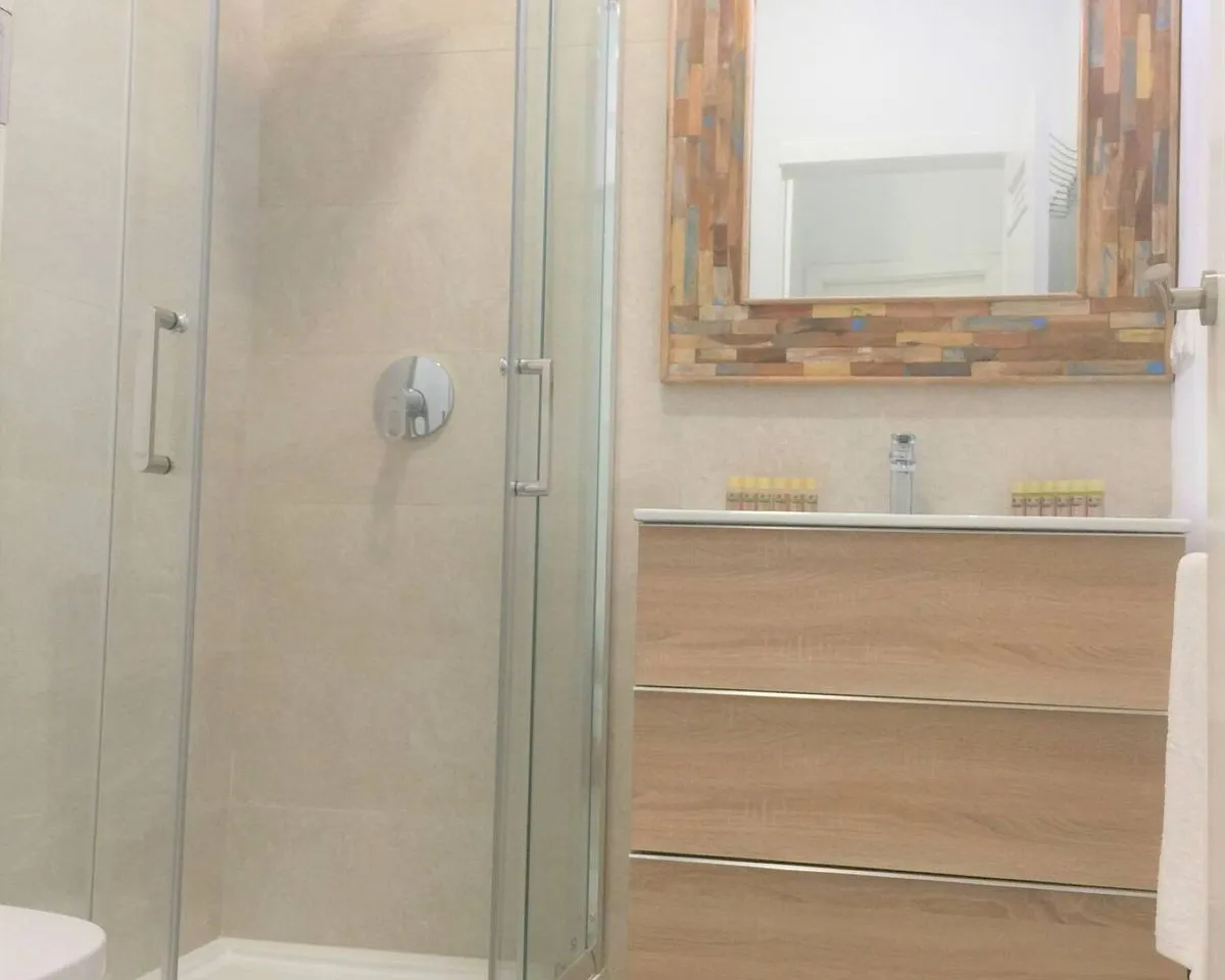 93d98d9e-1414-4055-92a8-2710e2108133