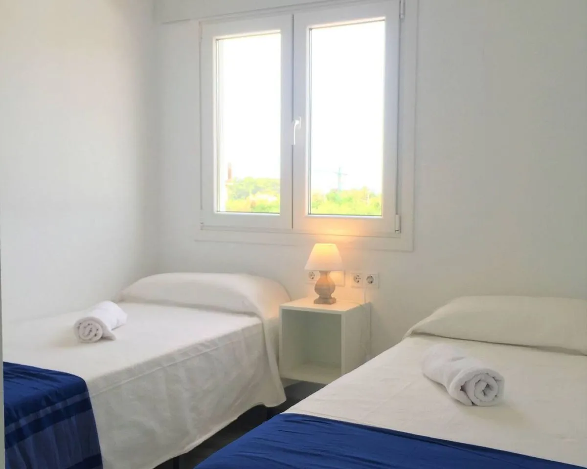 cdd276ad-d0b9-4dcd-807a-d9e9cad599b1