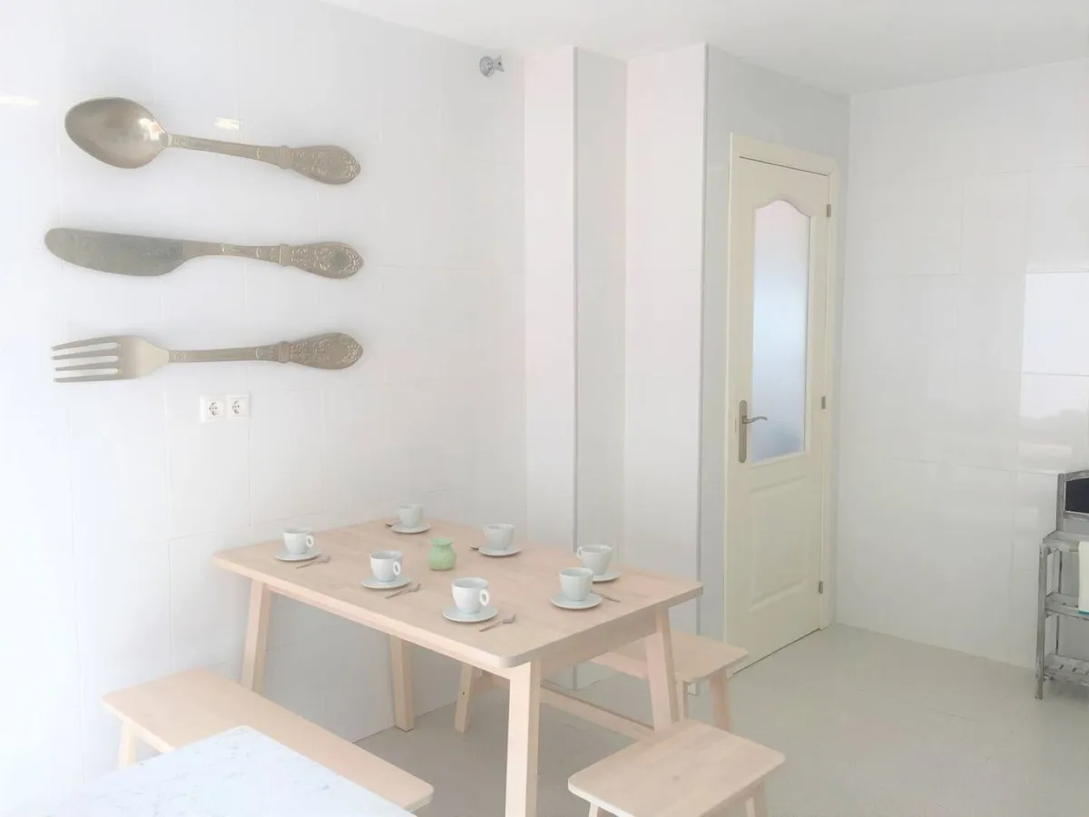 db154cf8-ea2e-4326-bb45-0d631cb6150e