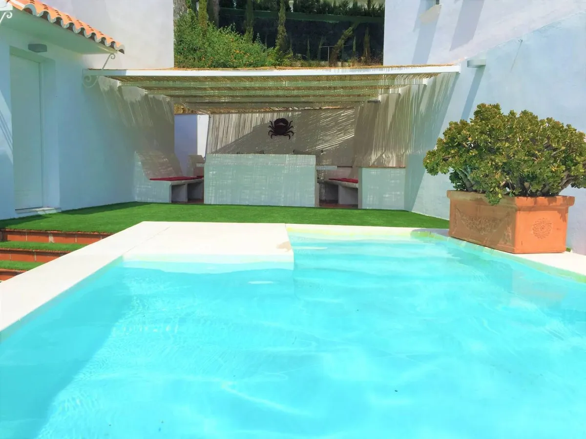 db5b54f6-ed54-470a-a6ae-a8522598ce51