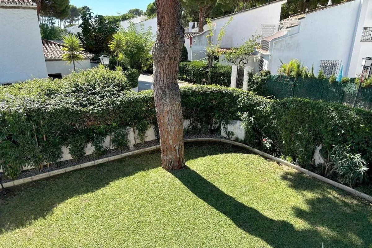 c7b09f97-4d65-43f7-bcd6-b282df64944e