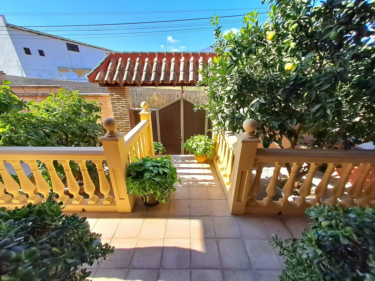 4c7ff31f-8589-47c7-ac8a-9af7a6484142