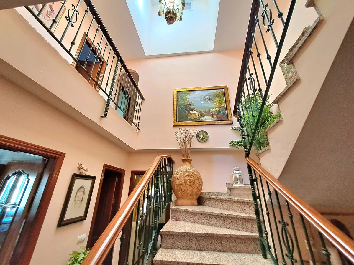 5450d3d2-7b25-4ffb-b6d1-d0f88ae15f23