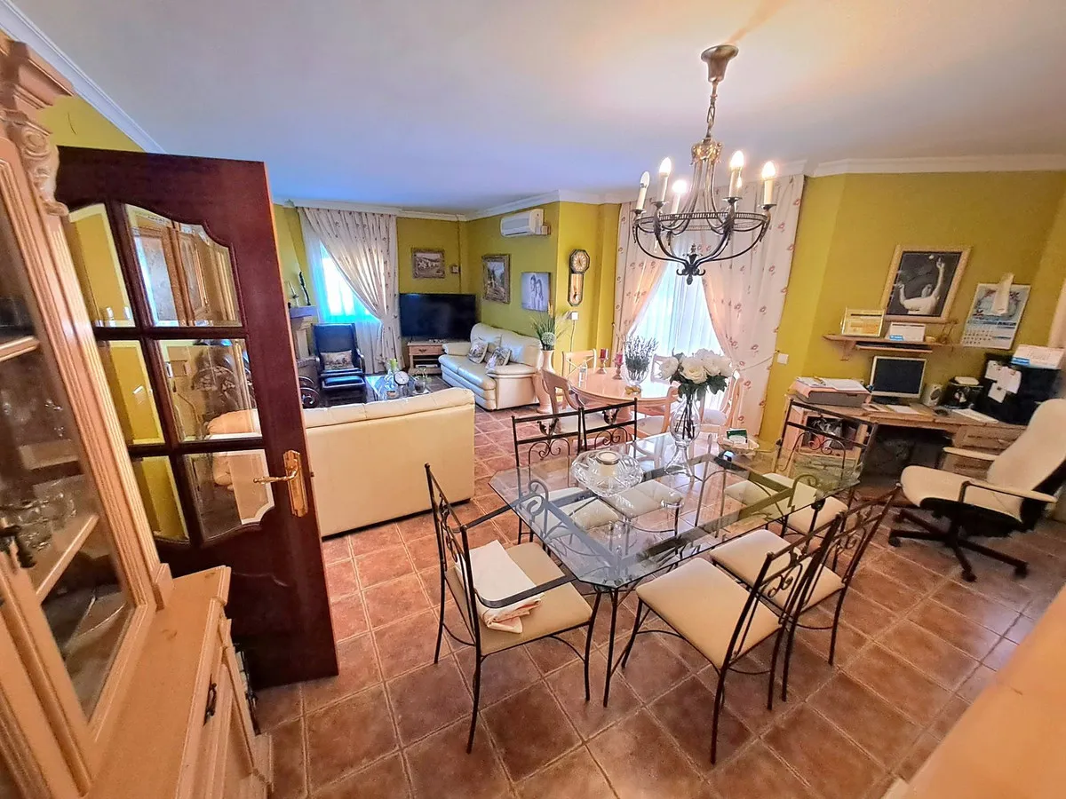 c584796a-fa86-4b8b-8f00-f27a91af64ce