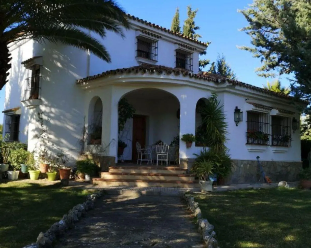 2fb79d57-3c02-40e9-9628-08685dd3223f