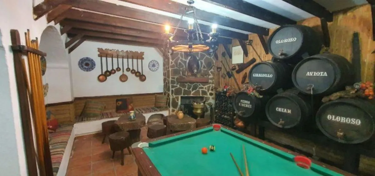 a269d63e-3570-4f51-ad24-38c56ad29bb2